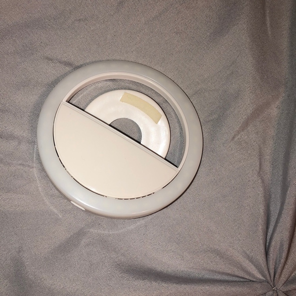 Phone ring light